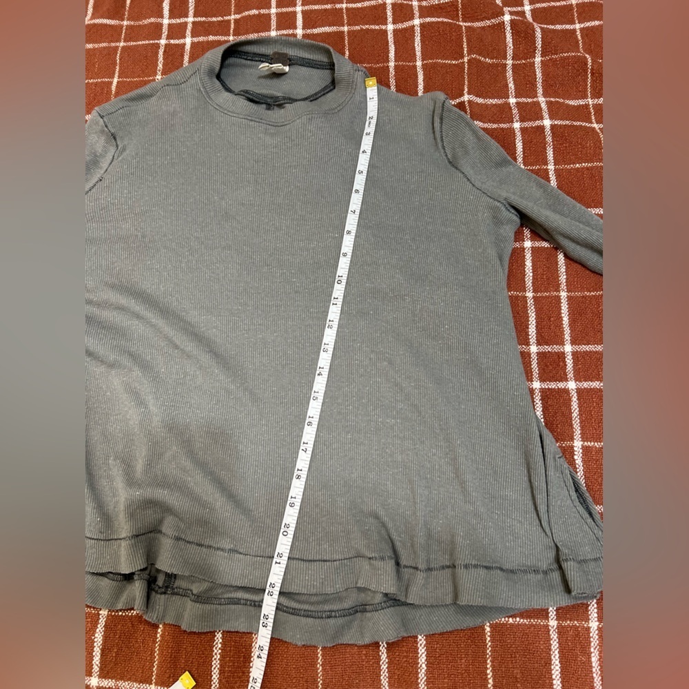 We The Free Free People Gray Oversized Thermal Flare Top Size Small - Picture 10 of 11